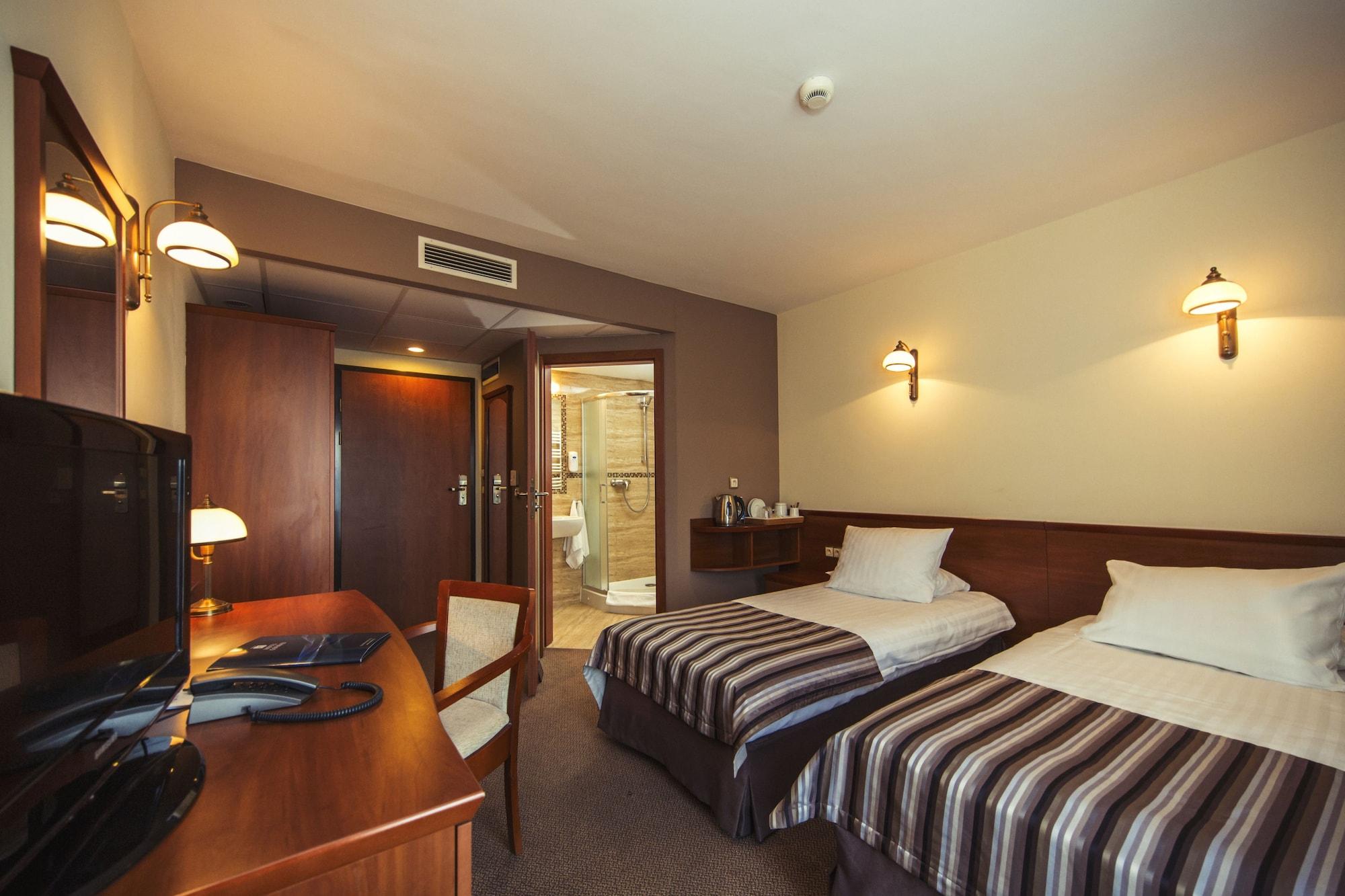 Conrad Hotel Cracovia Exterior foto